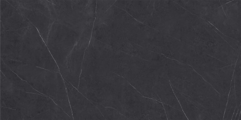 Liem Black