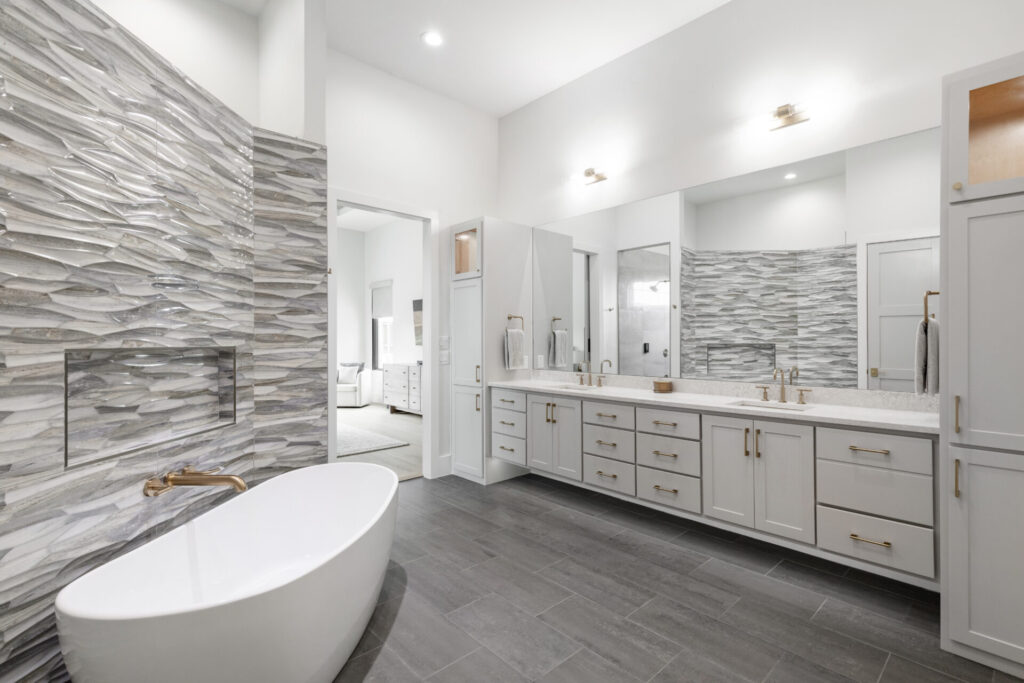 Sculpture floor sample bathroom