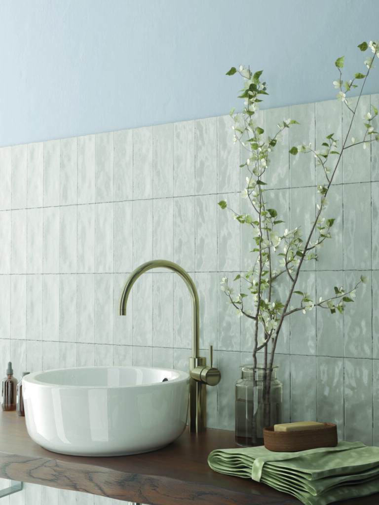passion sample bathroom wall white