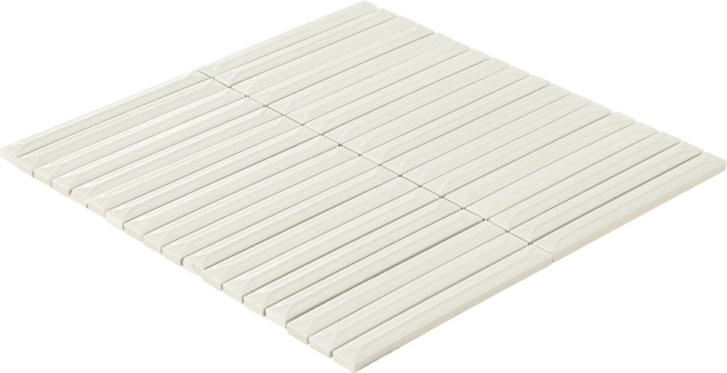DAL_AR44_1-5x6_Pyramid_Msc_Pearl_GL_Angle