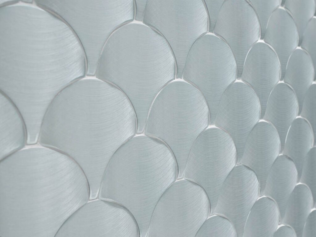 Gravity Aluminium Shell Aquamarine 10X10 wall sample