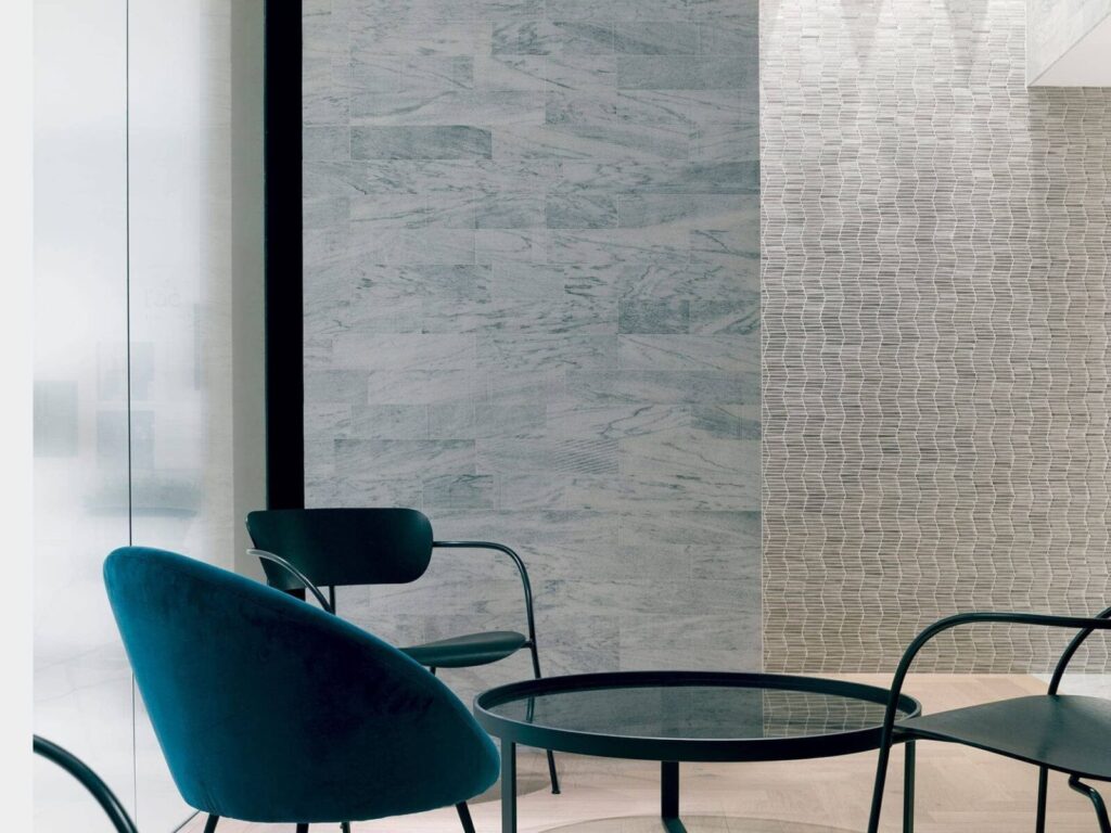 Gravity Aluminium Wave Metal 12X11 wall sample