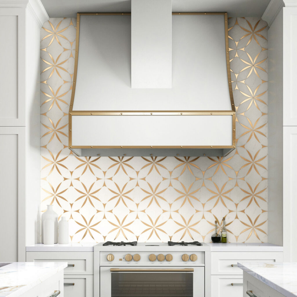 Lavaliere Thassos White: Brass Blossom kitchen wall sample 2
