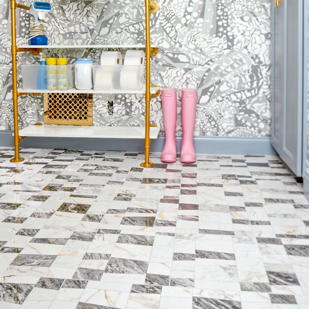 Marble Attaché Lavish Moderna Deco Mosaic floor sample