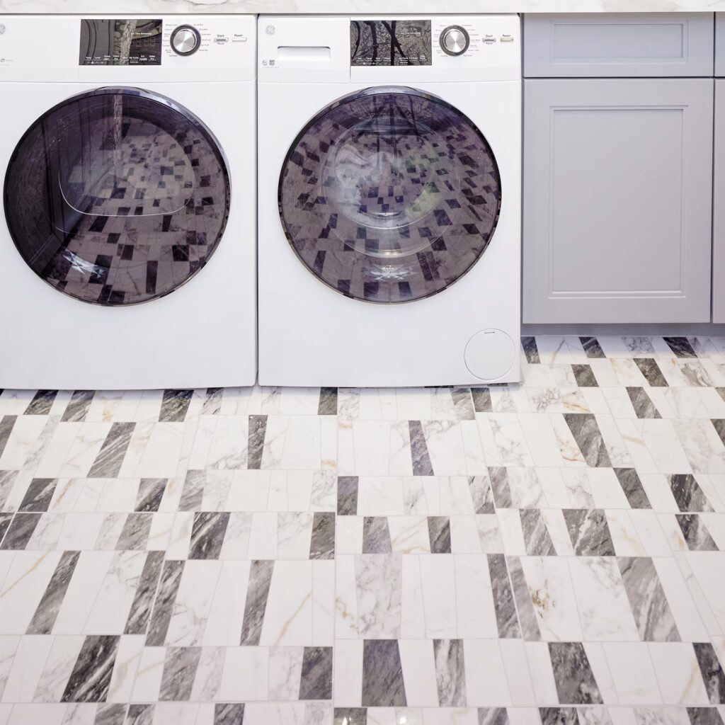 Marble Attaché Lavish Moderna Deco Mosaic laundry room floor sample