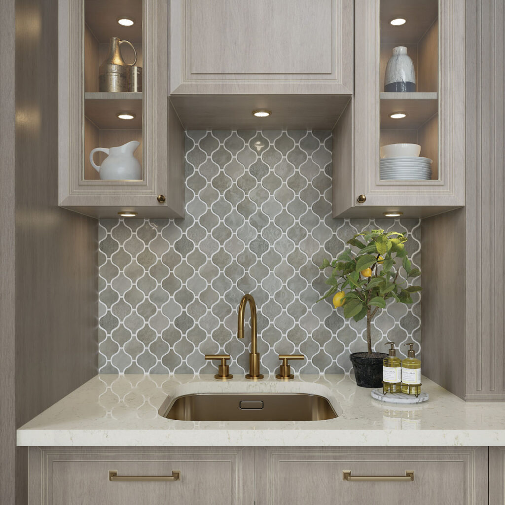 Mesmerist Undulated Arabesque Mosaic CHarm wall sample