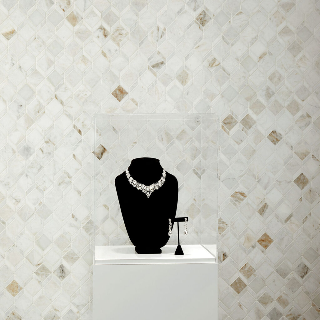 Sublimity Daphne White wall sample