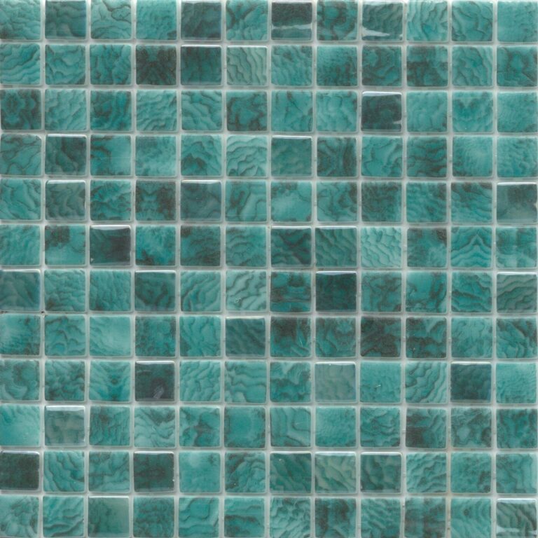 WATERLACE™ 12 x 12 Mosaic Tilva