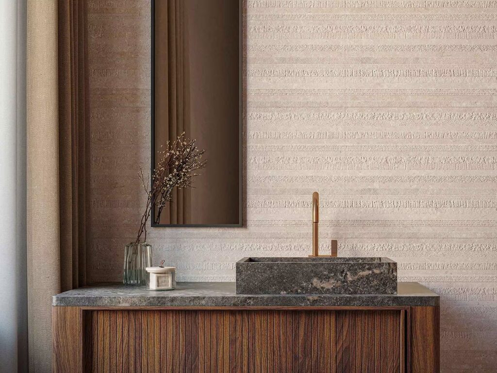 Coral 18 X 47 Caliza Deco wall sample