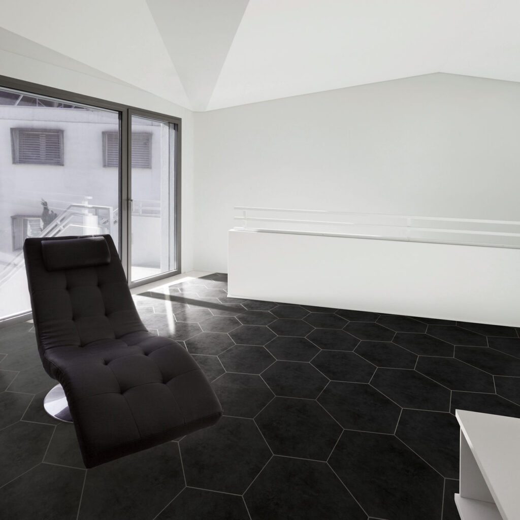 DAL_BeeHive_RES_12_Black_web