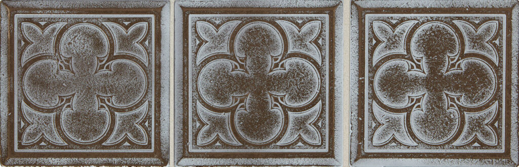 Vintage Metals 4 X 4 Clover Whitewash Classic Bronze