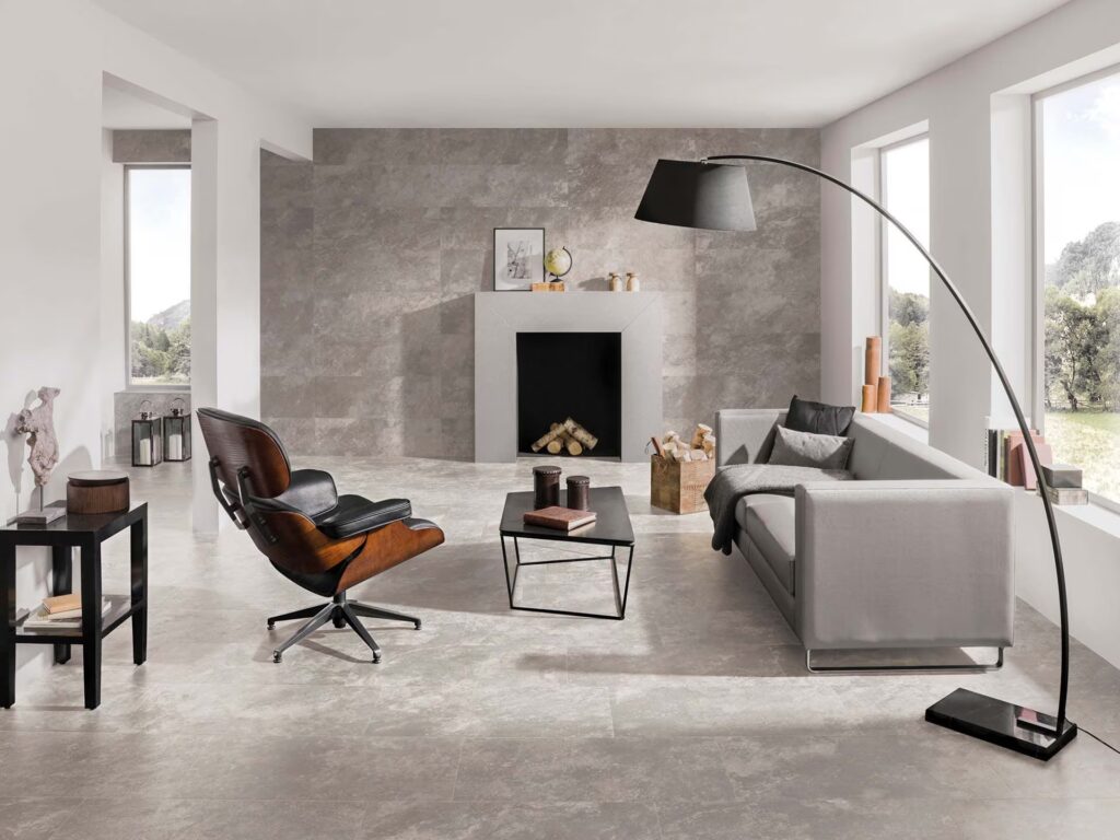 Image 13 x 39 Matte-Gloss silver living room sample