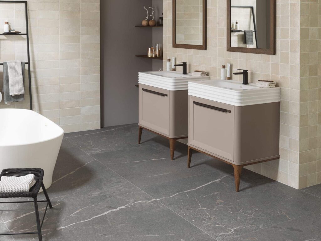 Lucerna Silver 47X47 bathroom floor sample 2