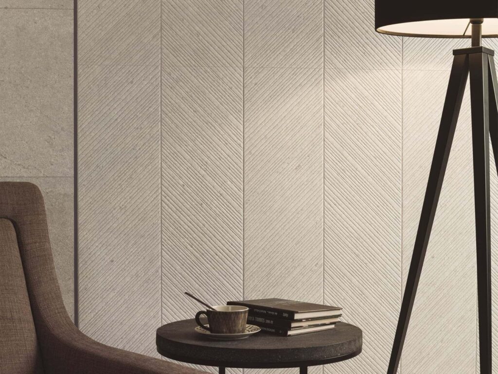 Spiga Prada Caliza 18X47 wall smaple