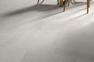 PORTO II™ 24 x 24 matte white floor sample