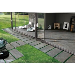 MILESTONE - 20X39, GRAY, GRIP outdoor ground scene