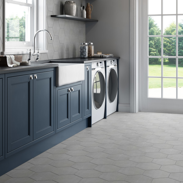 STERLINA II™ 8 x 10 Hexagon gray kitchen scene