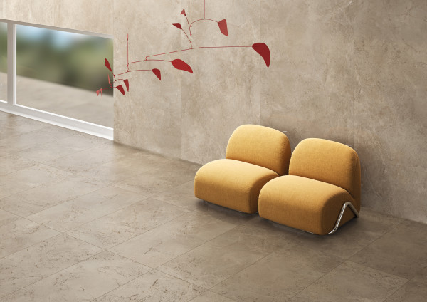 TERRAMOR FULVO HONED 47X47-POR room scene