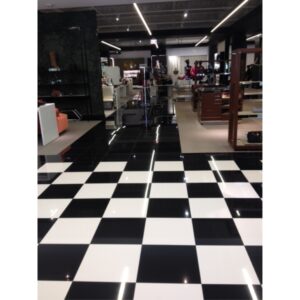 TIMES SQUARE 24X24 BLACK Roomscene01