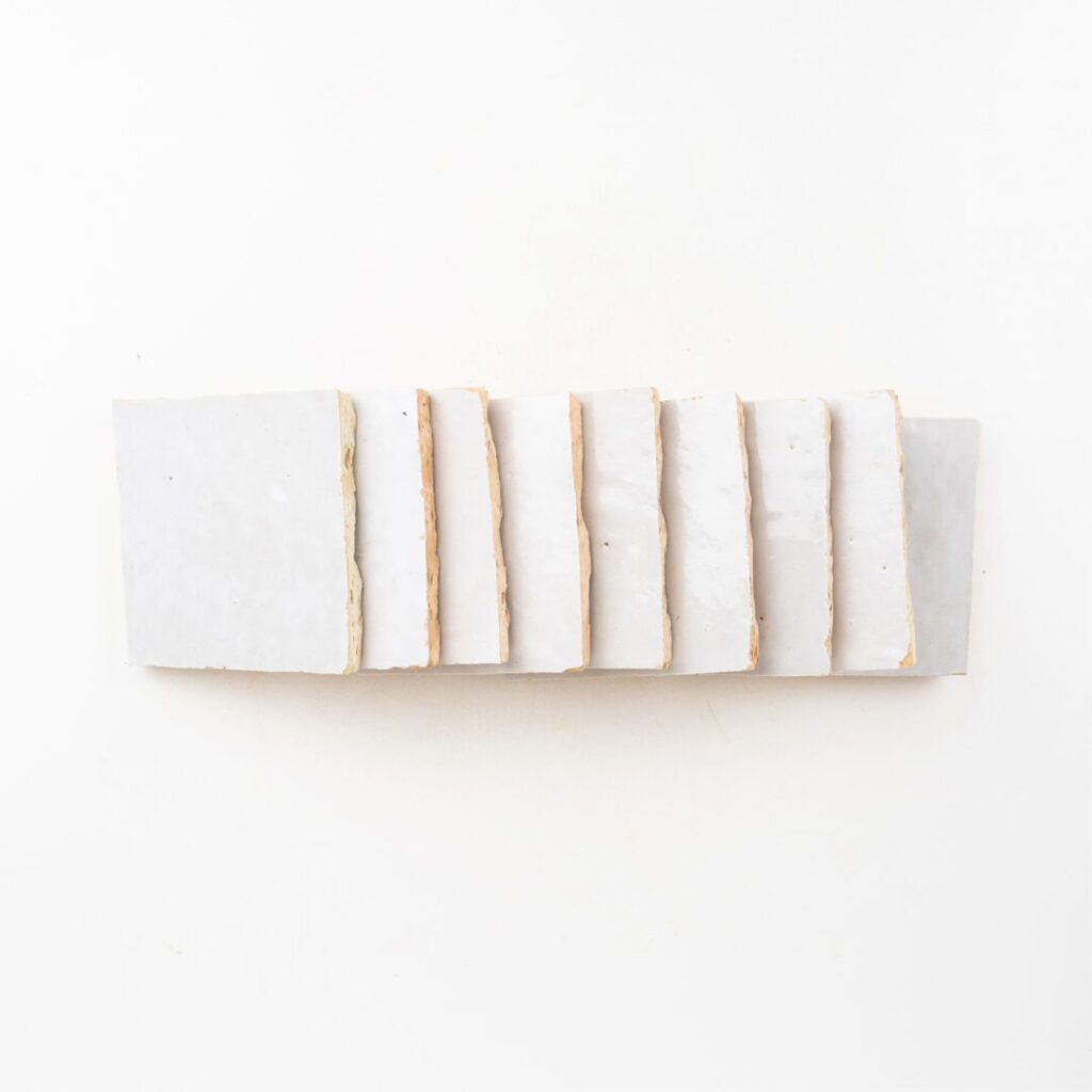 Desert-Pearl-4x4-Stacked