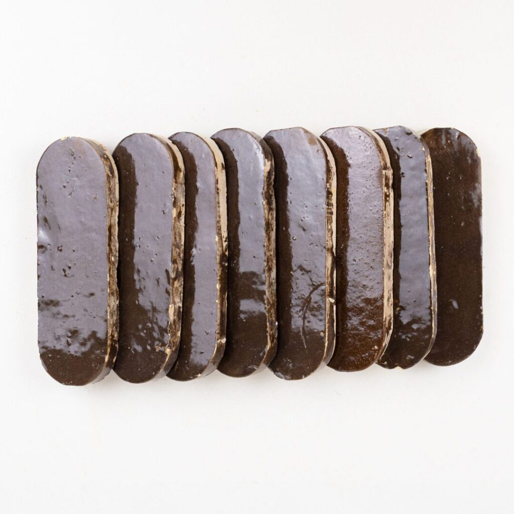 Espresso-Noire-Long-Ovals-Stacked