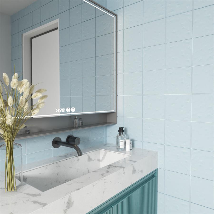 Berta Celeste 7-7:8x7-7:8 Roomscene04