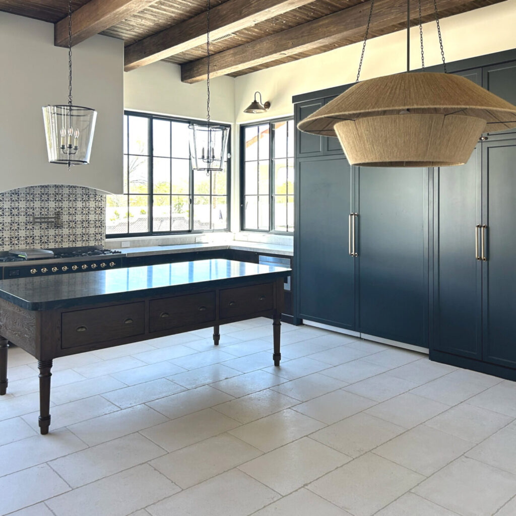 Central Park Limestone 16×24 Tumbled Tile room sample