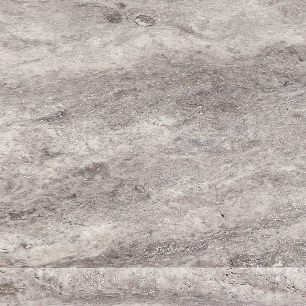 Silver Paver Tumbled 12x24x3 cm close up
