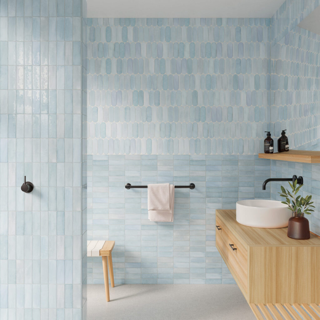 Calema Oval 2” x 6.3” Sky gloss bathroom wall sample