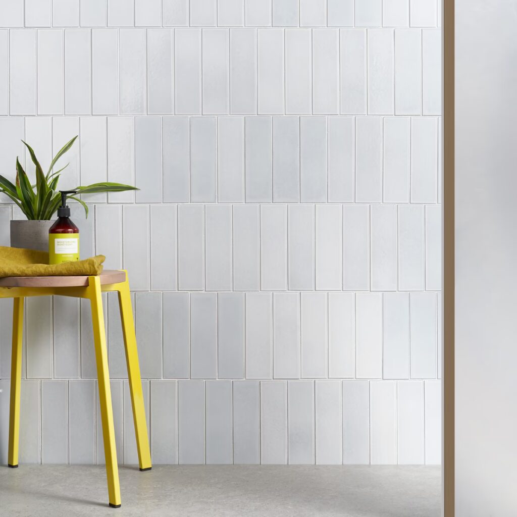 Color One Milk White 2X8 Glossy Roomscene01