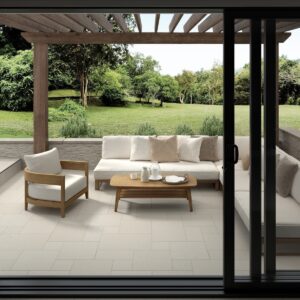 EXTERO - VERSAILLES SET, LIGHT, TUMBLED outdoor floor sample patio setting