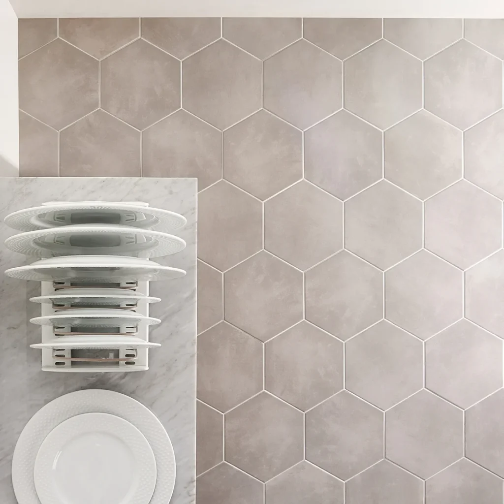 HexArt Gris Gray 8 Roomscene01