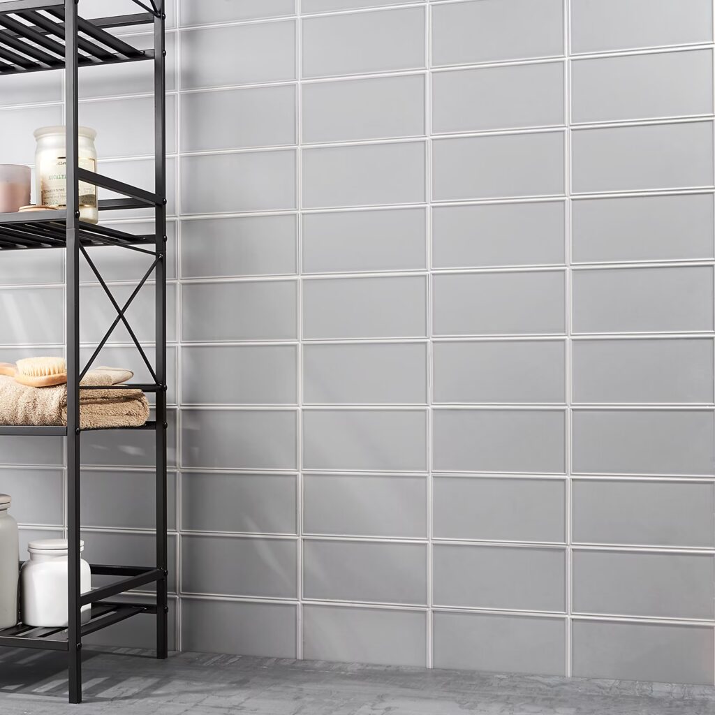 Stacy Garcia Maddox Frame Cool Gray 4X8 Roomscene01
